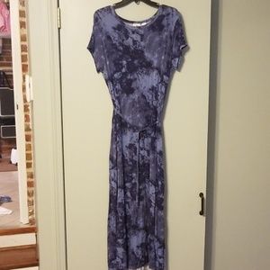 Lightweight stretch maxi dress